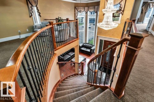 816 Wildwood Crescent, Edmonton, AB - Indoor Photo Showing Other Room