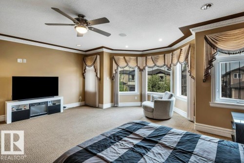 816 Wildwood Crescent, Edmonton, AB - Indoor