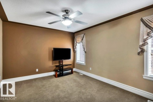 816 Wildwood Crescent, Edmonton, AB - Indoor Photo Showing Other Room