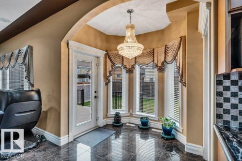 816 Wildwood Crescent, Edmonton, AB -  Photo Showing Other Room