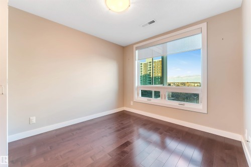 807 10055 118 Street, Edmonton, AB - Indoor Photo Showing Other Room