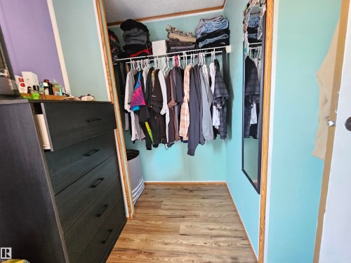 84 305 Calahoo Road, Spruce Grove, AB - Indoor With Storage