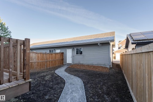 388 Allard Boulevard, Edmonton, AB - Outdoor