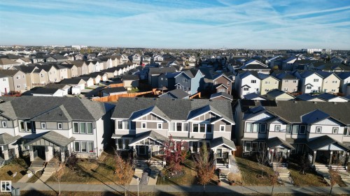 388 Allard Boulevard, Edmonton, AB - Outdoor With Facade
