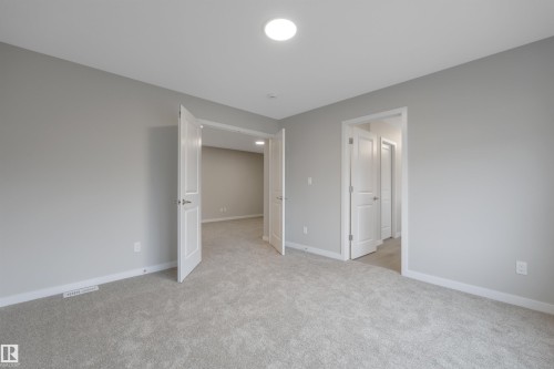 9100 Elves Loop, Edmonton, AB - Indoor Photo Showing Other Room