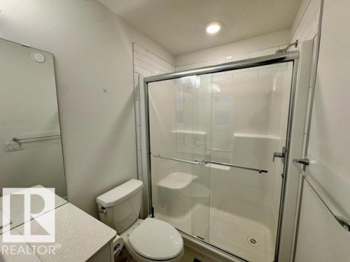 3843 Chrustawka Place, Edmonton, AB - Indoor Photo Showing Bathroom