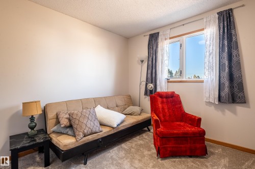 10579 40 Street, Edmonton, AB - Indoor