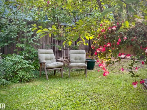 7024 105A Street, Edmonton, AB - Outdoor