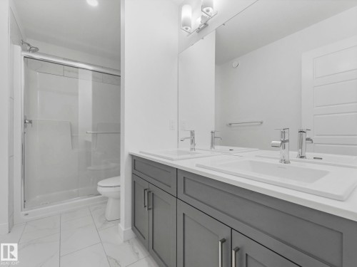 3604 214 Street, Edmonton, AB - Indoor Photo Showing Bathroom