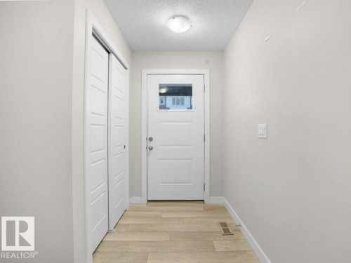 20329 15A Avenue, Edmonton, AB - Indoor Photo Showing Other Room