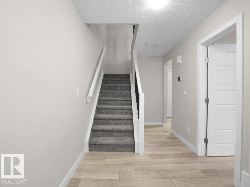 20329 15A Avenue, Edmonton, AB - Indoor Photo Showing Other Room