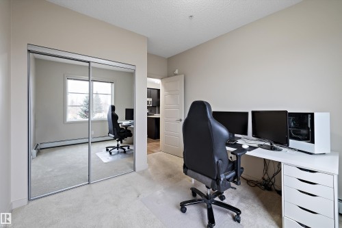214 1004 Rosenthal Boulevard, Edmonton, AB - Indoor Photo Showing Office