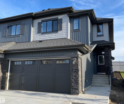 33 Chartres Close, St. Albert, AB - Outdoor