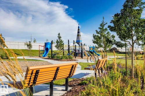 33 Chartres Close, St. Albert, AB - Outdoor