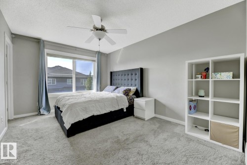 618 40 Street, Edmonton, AB - Indoor Photo Showing Bedroom