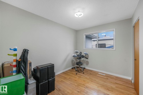 5107 56 Avenue, Leduc, AB - Indoor