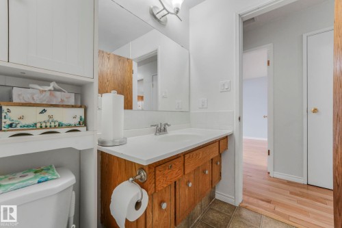 5107 56 Avenue, Leduc, AB - Indoor Photo Showing Other Room