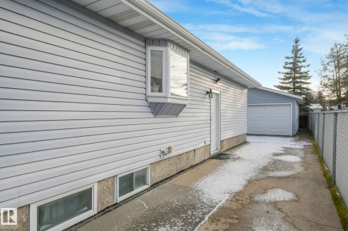 5107 56 Avenue, Leduc, AB - Outdoor With Exterior