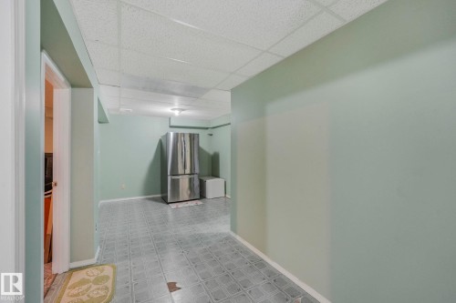 5107 56 Avenue, Leduc, AB - Indoor Photo Showing Other Room