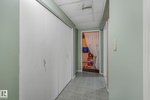 5107 56 Avenue, Leduc, AB - Indoor Photo Showing Other Room
