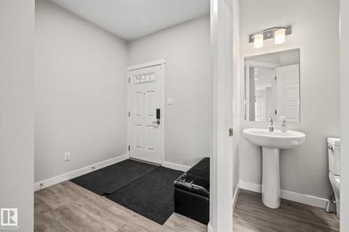 2024 160 Street, Edmonton, AB - Indoor