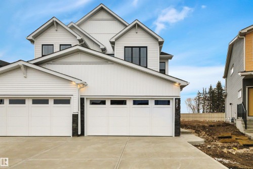 827 Rowan Close, Edmonton, AB - Outdoor