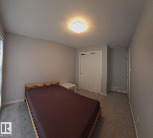 1758 Keene Crescent, Edmonton, AB - Indoor