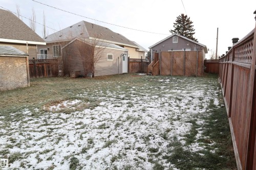 4804 49 St, Calmar, AB - Outdoor