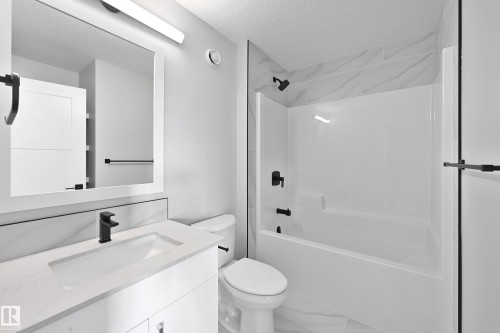 76 Maple Crescent, Gibbons, AB - Indoor Photo Showing Bathroom