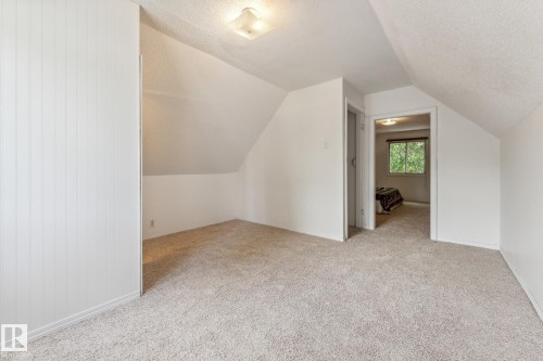 11211 93 Street, Edmonton, AB - Indoor Photo Showing Other Room