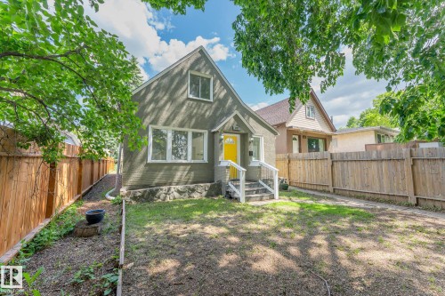 11211 93 Street, Edmonton, AB - Outdoor