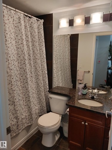 405 9707 106 Street, Edmonton, AB - Indoor Photo Showing Bathroom