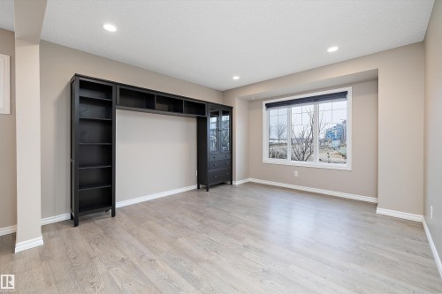 21975 91 Avenue, Edmonton, AB - Indoor Photo Showing Other Room