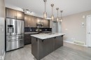 21975 91 Avenue, Edmonton, AB  - Indoor Photo Showing Kitchen With Stainless Steel Kitchen With Upgraded Kitchen 