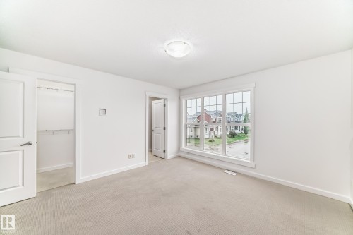 359 Simmonds Way, Leduc, AB - Indoor Photo Showing Other Room