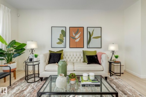 7102 50A Avenue, Beaumont, AB - Indoor Photo Showing Living Room