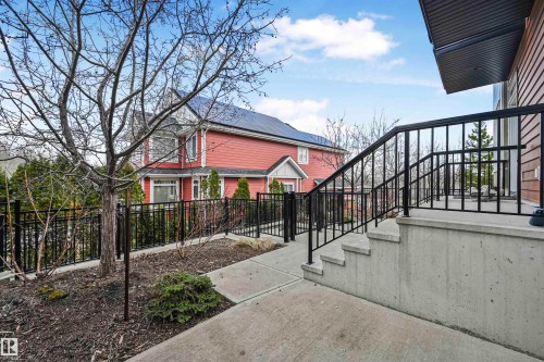 7506 May Common, Edmonton, AB - Outdoor