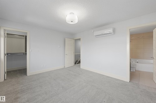 7506 May Common, Edmonton, AB - Indoor