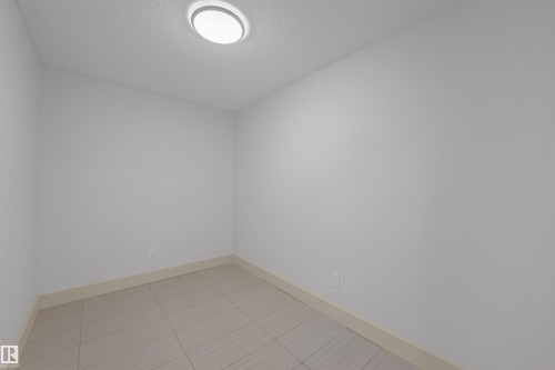 7506 May Common, Edmonton, AB - Indoor Photo Showing Other Room