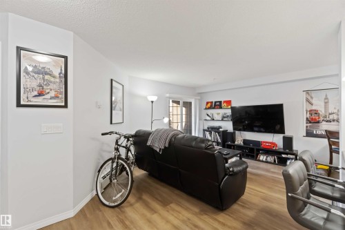 203 636 Mcallister Loop, Edmonton, AB - Indoor Photo Showing Other Room