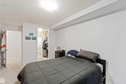 203 636 Mcallister Loop, Edmonton, AB - Indoor Photo Showing Bedroom