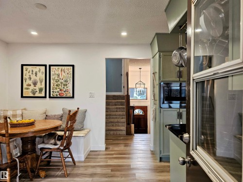 127 Grand Meadow Crescent, Edmonton, AB - Indoor Photo Showing Other Room