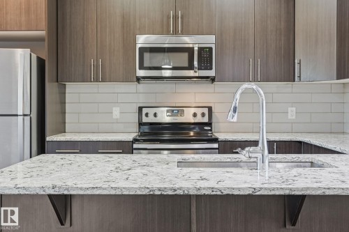 130 HARVEST RIDGE Drive  Spruce Grove, AB T7X 0V9