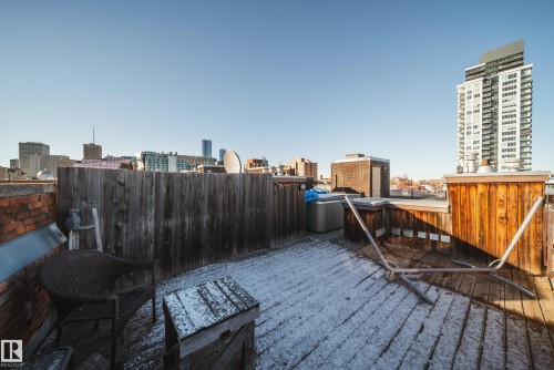 301 10141 95 Street, Edmonton, AB - Outdoor