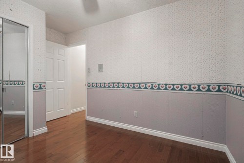 52 Blue Quill Crescent Nw, Edmonton, AB - Indoor Photo Showing Other Room