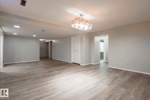 52 Blue Quill Crescent Nw, Edmonton, AB - Indoor Photo Showing Other Room