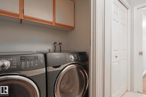 52 Blue Quill Crescent Nw, Edmonton, AB - Indoor Photo Showing Laundry Room