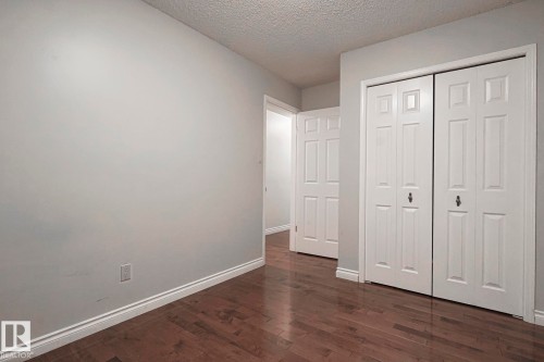 52 Blue Quill Crescent Nw, Edmonton, AB - Indoor Photo Showing Other Room