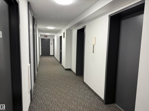 801 12141 Jasper Avenue, Edmonton, AB - Indoor Photo Showing Other Room