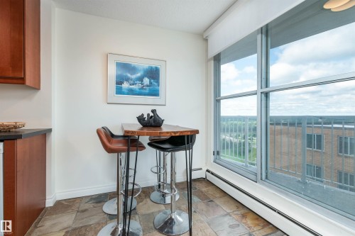 801 12141 Jasper Avenue, Edmonton, AB - Indoor